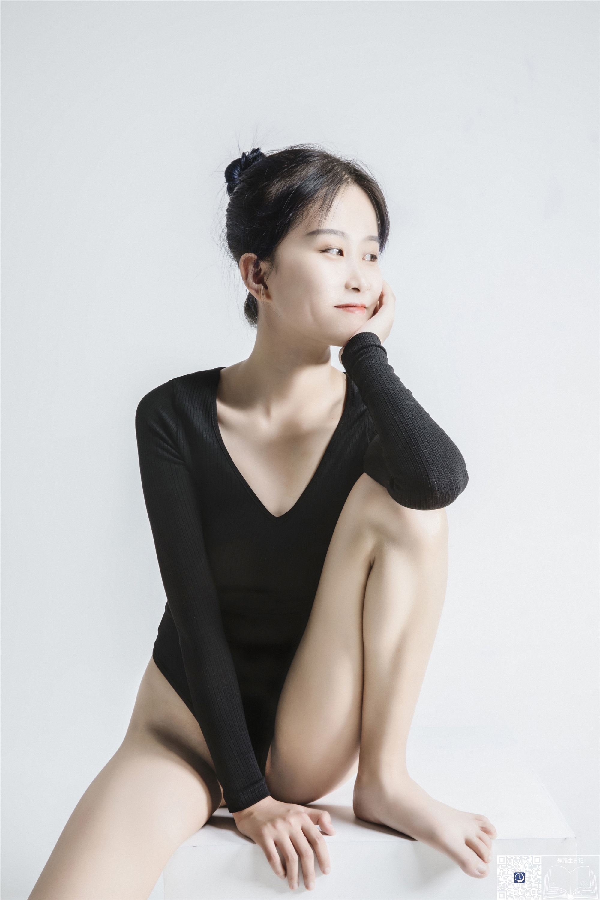 GALLI嘉丽 舞蹈生日记 021 - 苗苗